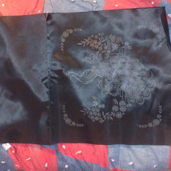 Rare Vintage Peacock Floral Garden 100% Rayon Pillow Stamped for Embroidery - Picture 2 of 6